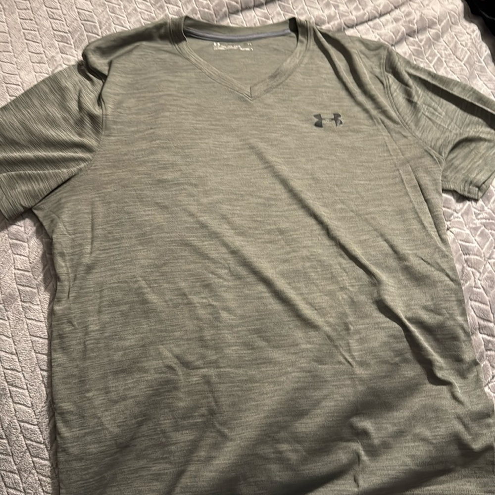 Under Armour green v-neck t-shirt size large